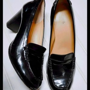 Michael KORS  patent leather block heel